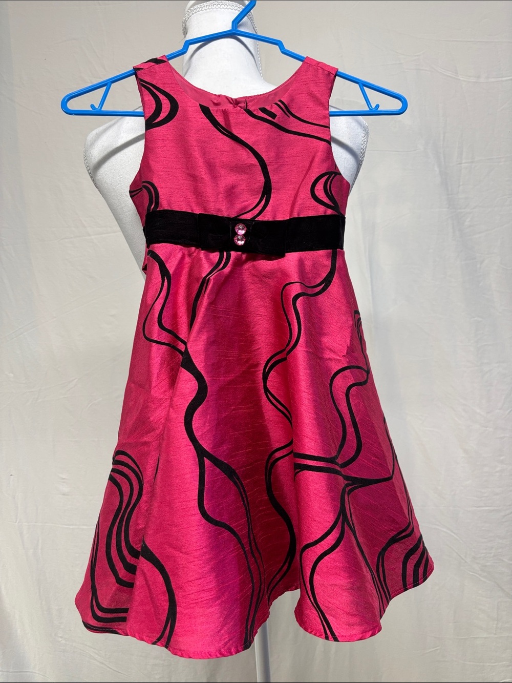 Jona Michelle Fuchsia and Black Swirl Formal Dress